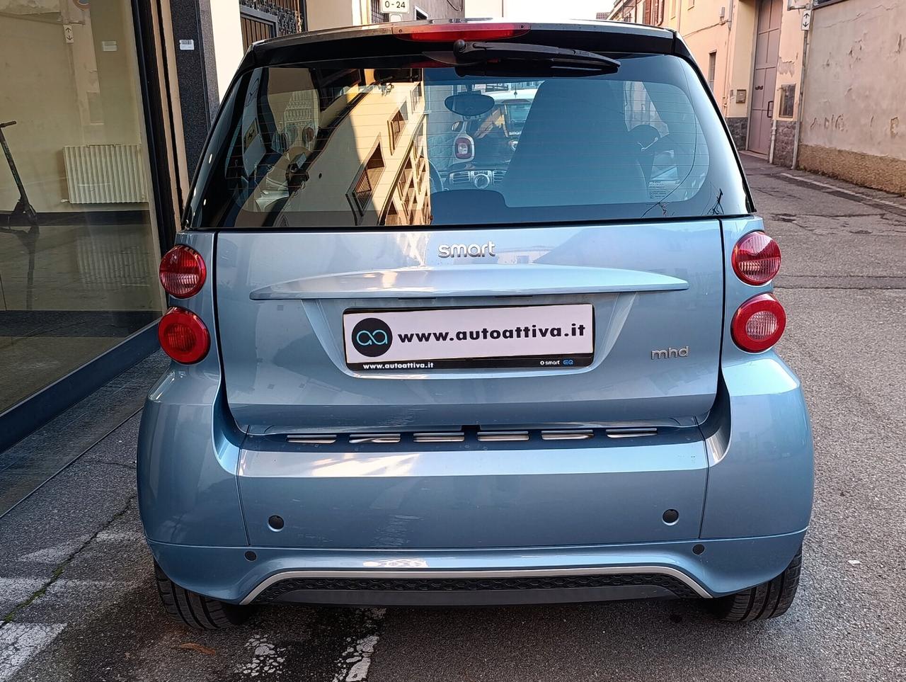 Smart ForTwo 1.0 71cv MHD coupé passion Km 68.006 certificati