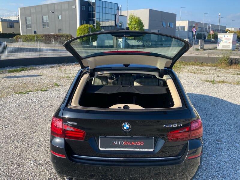 BMW Serie 5 520d xDrive Luxury Touring automatica 190 CV