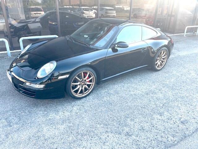 Porsche 911 Carrera 4 Coupé