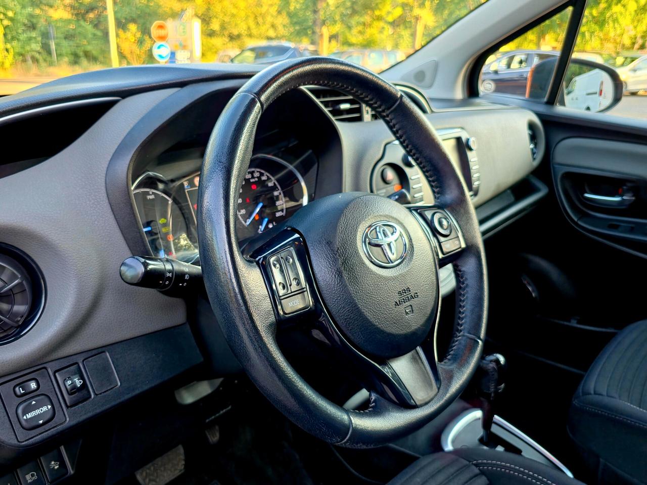 Toyota Yaris 1.5 Hybrid 5 porte Toyota Team 2018 -E6B NEO Automatica