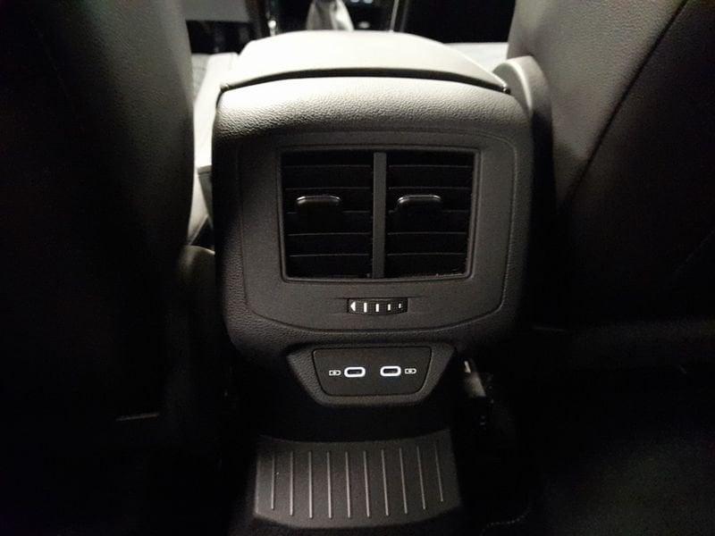 Volkswagen T-Roc T-Roc 1.0 TSI R-Line