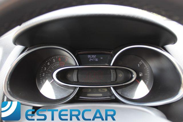 RENAULT Clio 1.2 75CV 5 porte NEOPATENTATI