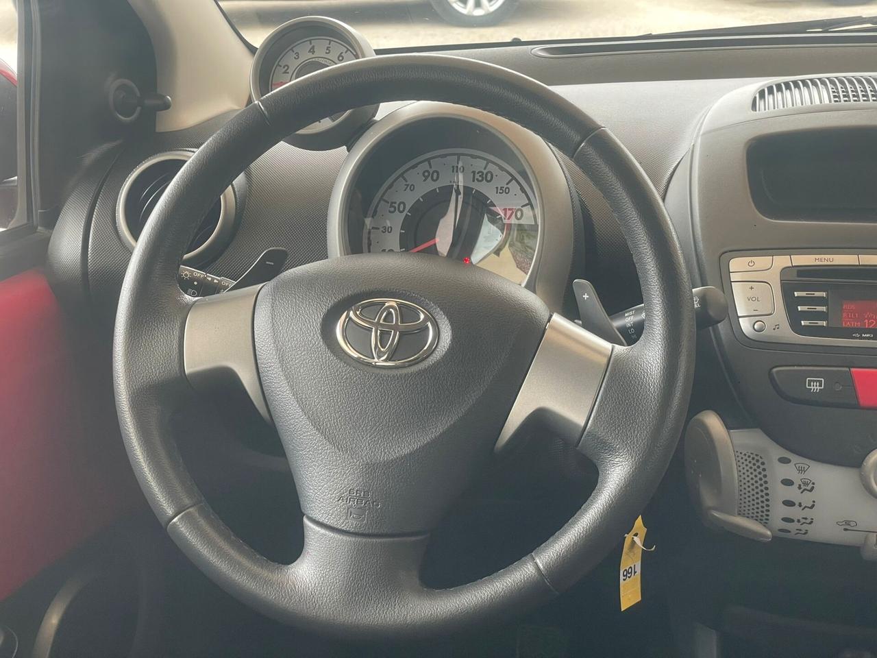 Toyota Aygo 1.0 12V VVT-i 5 porte Tobasco MMT automatica