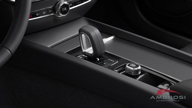 VOLVO V60 B4 Mild hybrid Benzina Core