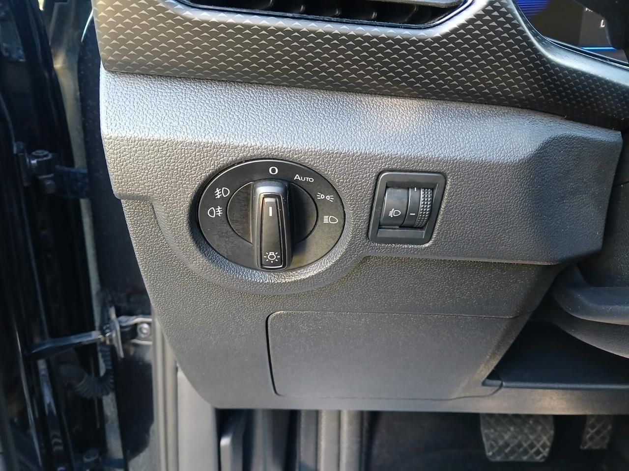 Volkswagen T-Cross 1.0 TSI 110 CV DSG Style-AZIENDALE