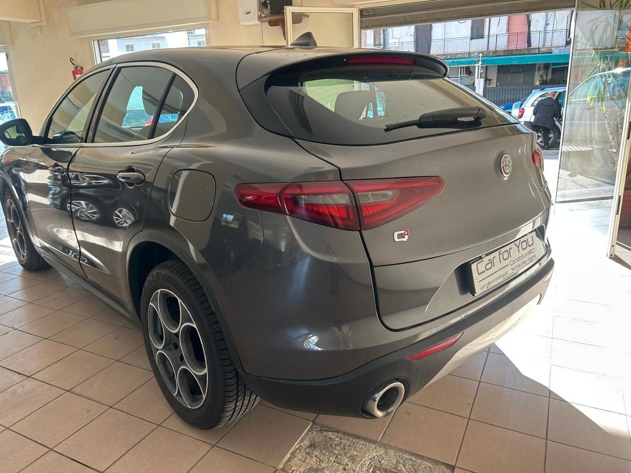 Alfa Romeo Stelvio 2.2 Turbodiesel 210 CV AT8 Q4 Executive