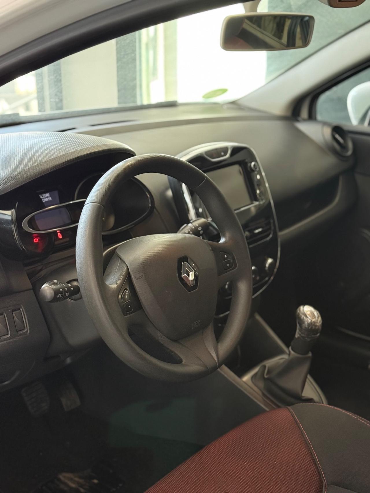 Renault Clio 1.2 75CV 5 porte Live