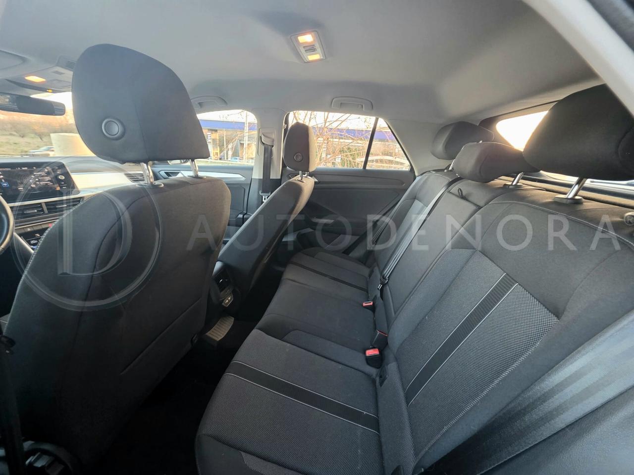 Volkswagen T-Roc 2.0 TDI SCR Style#LED#NAVI#CARPLAY#VIRTUAL