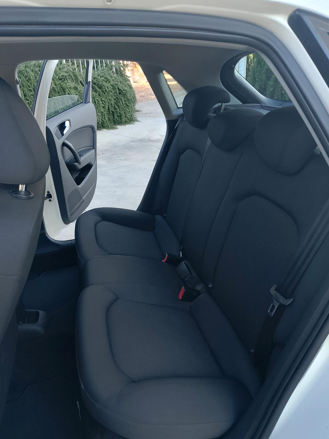 Audi A1 1.6 TDI S line edition