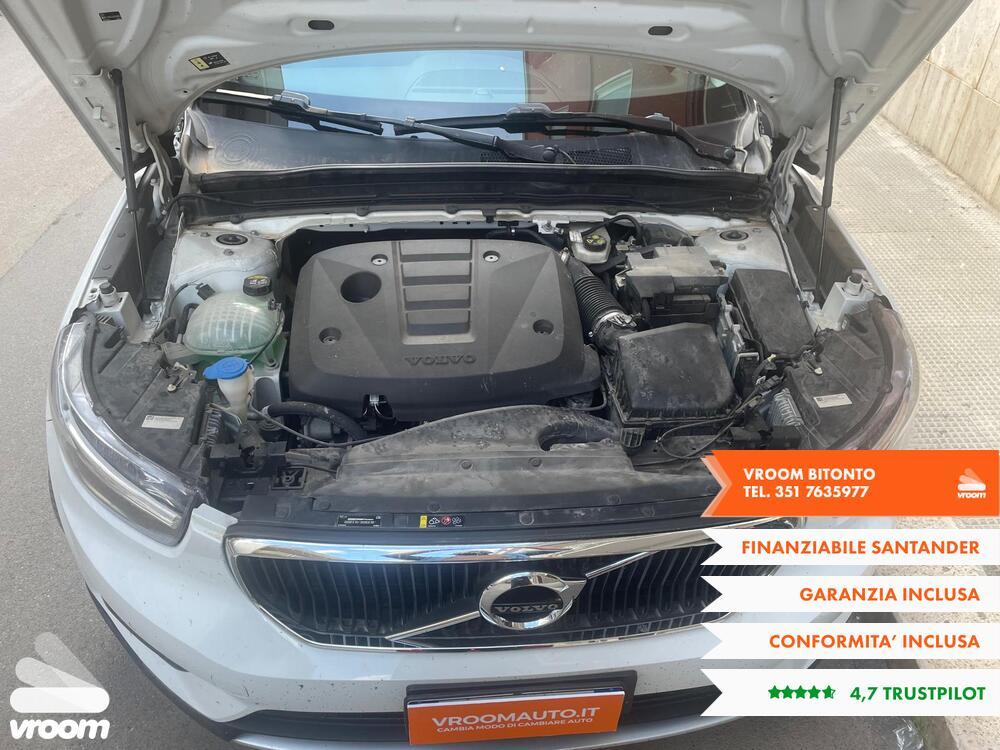 VOLVO XC40 (2017-->) XC40 D3 Geartronic Momentu...