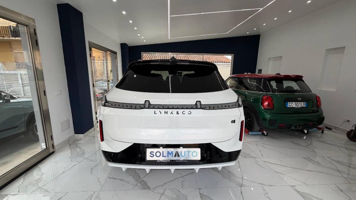 Lynk and Co 08 Lynk & co 1.5 phev Core auto