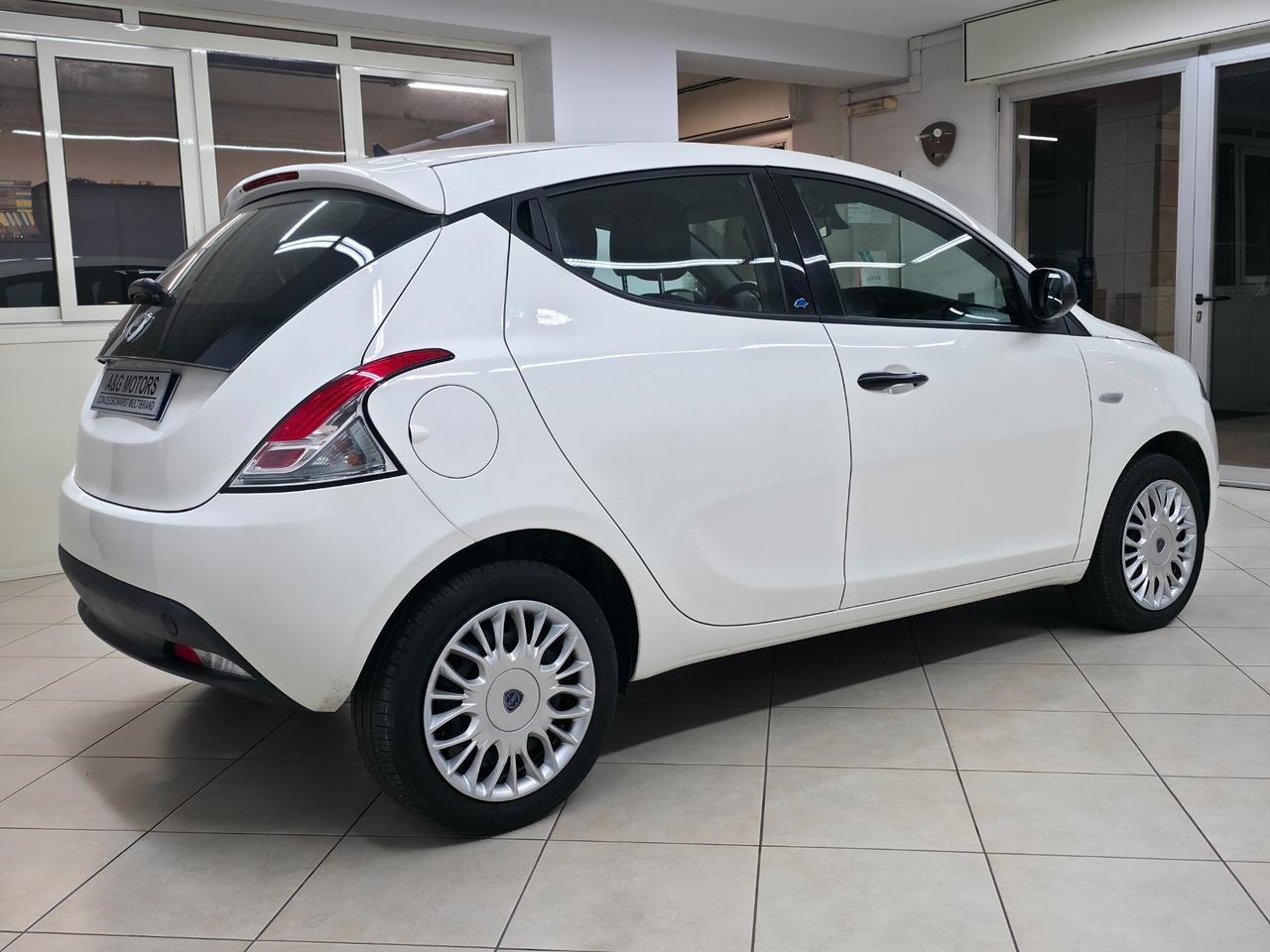 LANCIA YPSILON 1.2 69cv S&S ELEFANTINO BLU