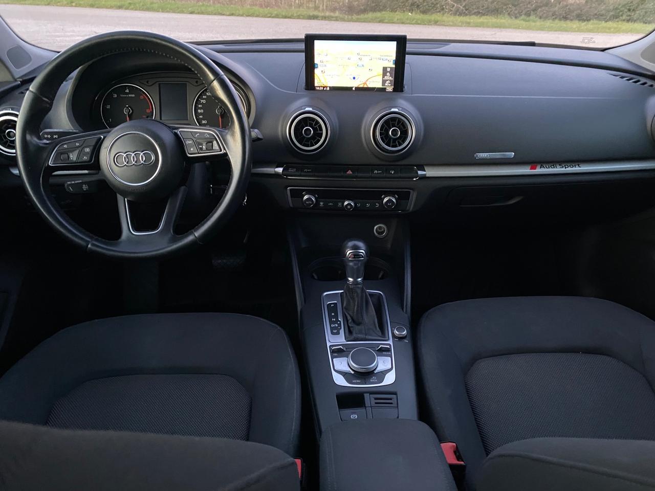Audi A3 SPB 1.6 TDI 116 CV Business