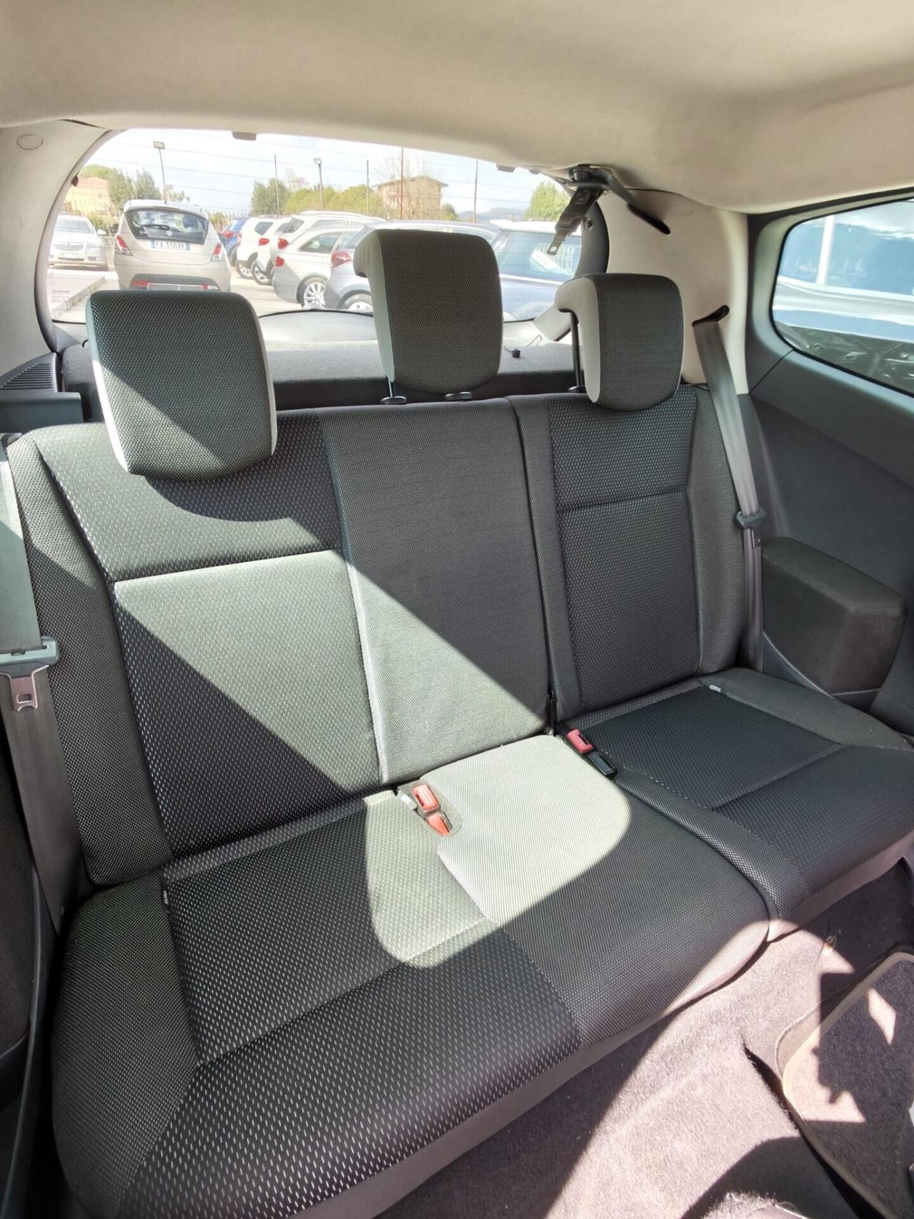 Renault Clio GPL valido 2029 garantita 12 mesi