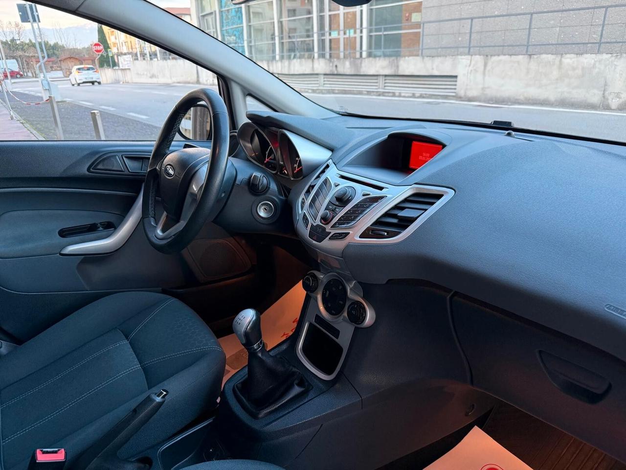 Ford Fiesta 1.2 82 CV 5 porte Titanium