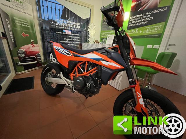 KTM 690 SMC R