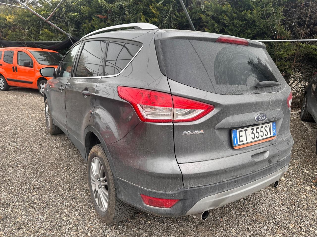 Ford Kuga 2.0 TDCI 140 CV 4WD Powershift Business