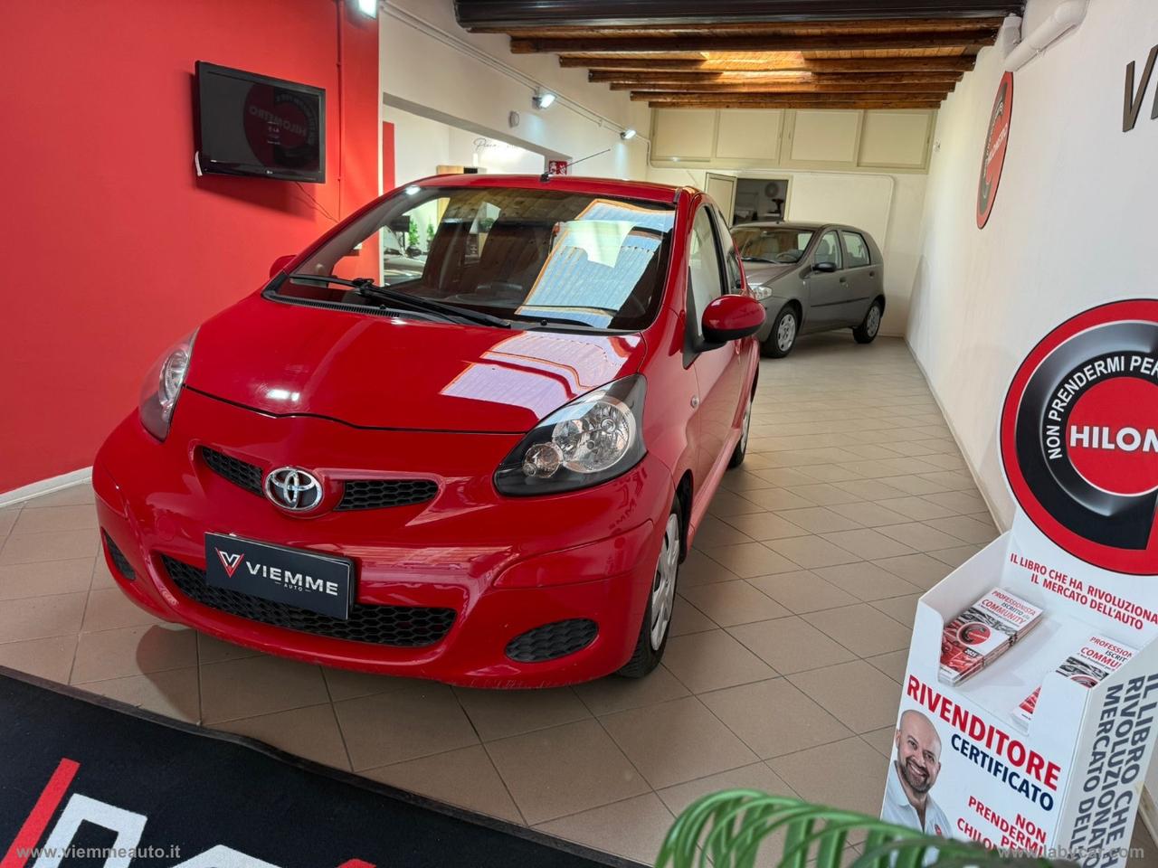 TOYOTA Aygo 1.0 12V VVT-i 5p.Deep Oc. Conn. MMT