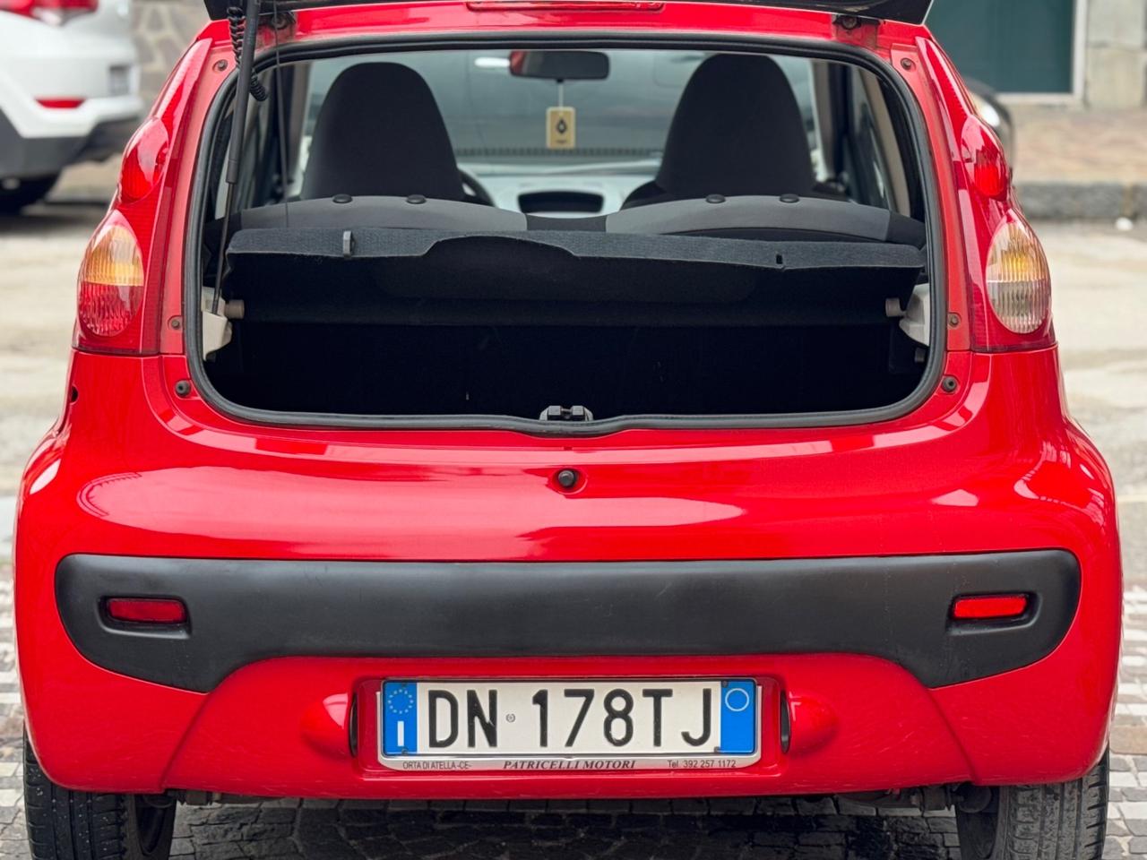 Peugeot 107 1.0 68CV 5p. Sweet Years