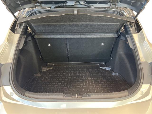 TOYOTA Corolla 1.8 Hybrid Style