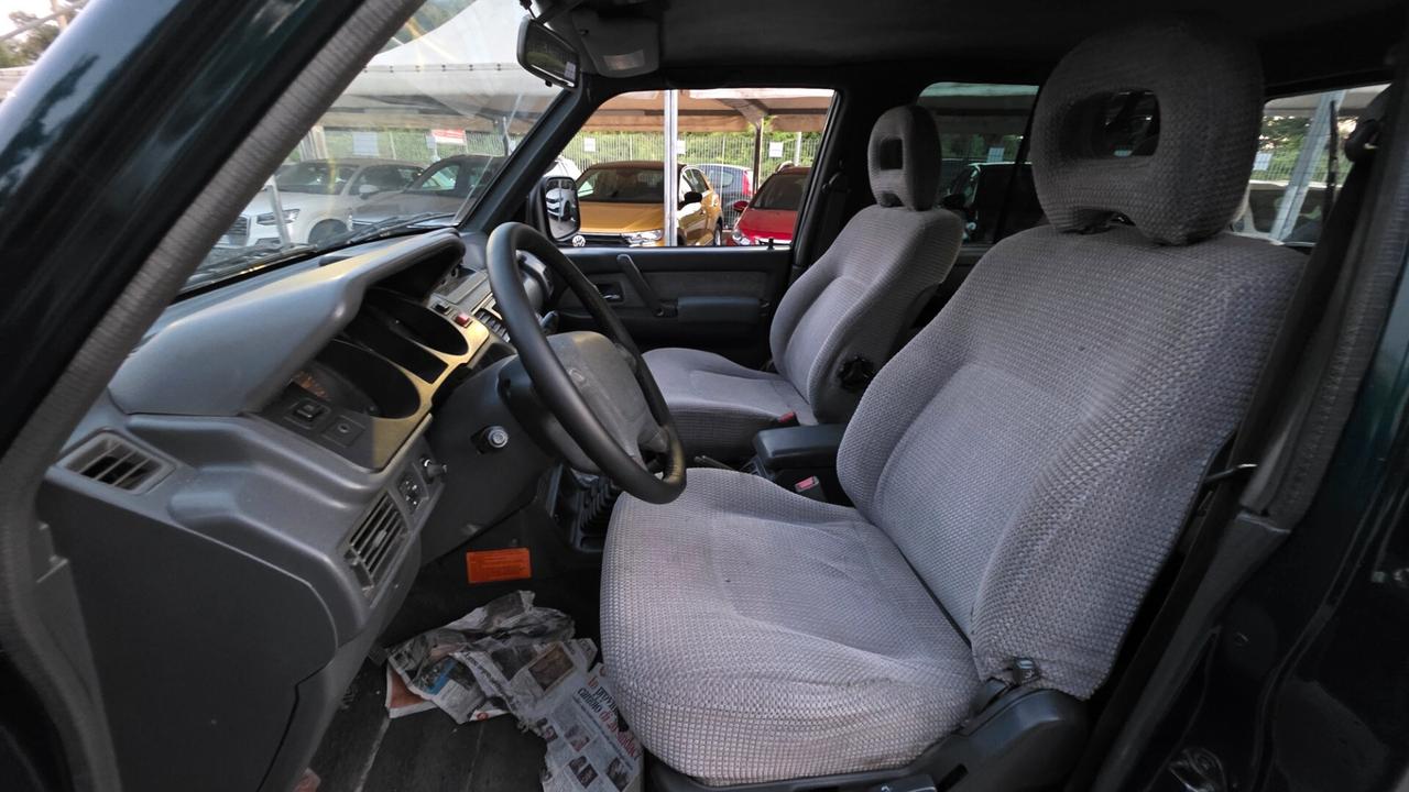 Mitsubishi Pajero 2.5 TDI GLS