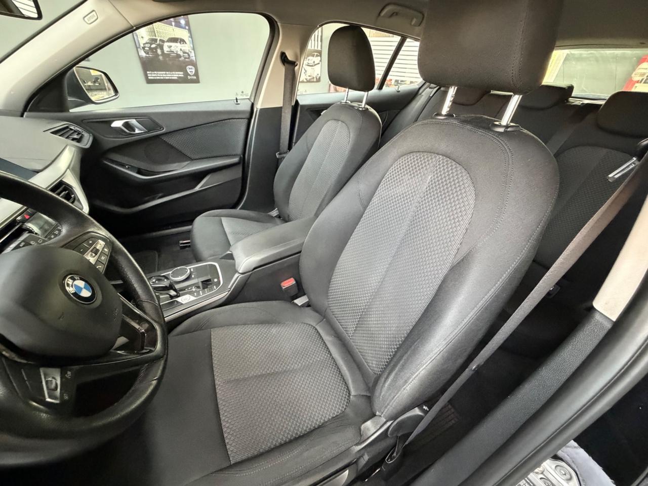 Bmw 116d 5p. Advantage Automatica