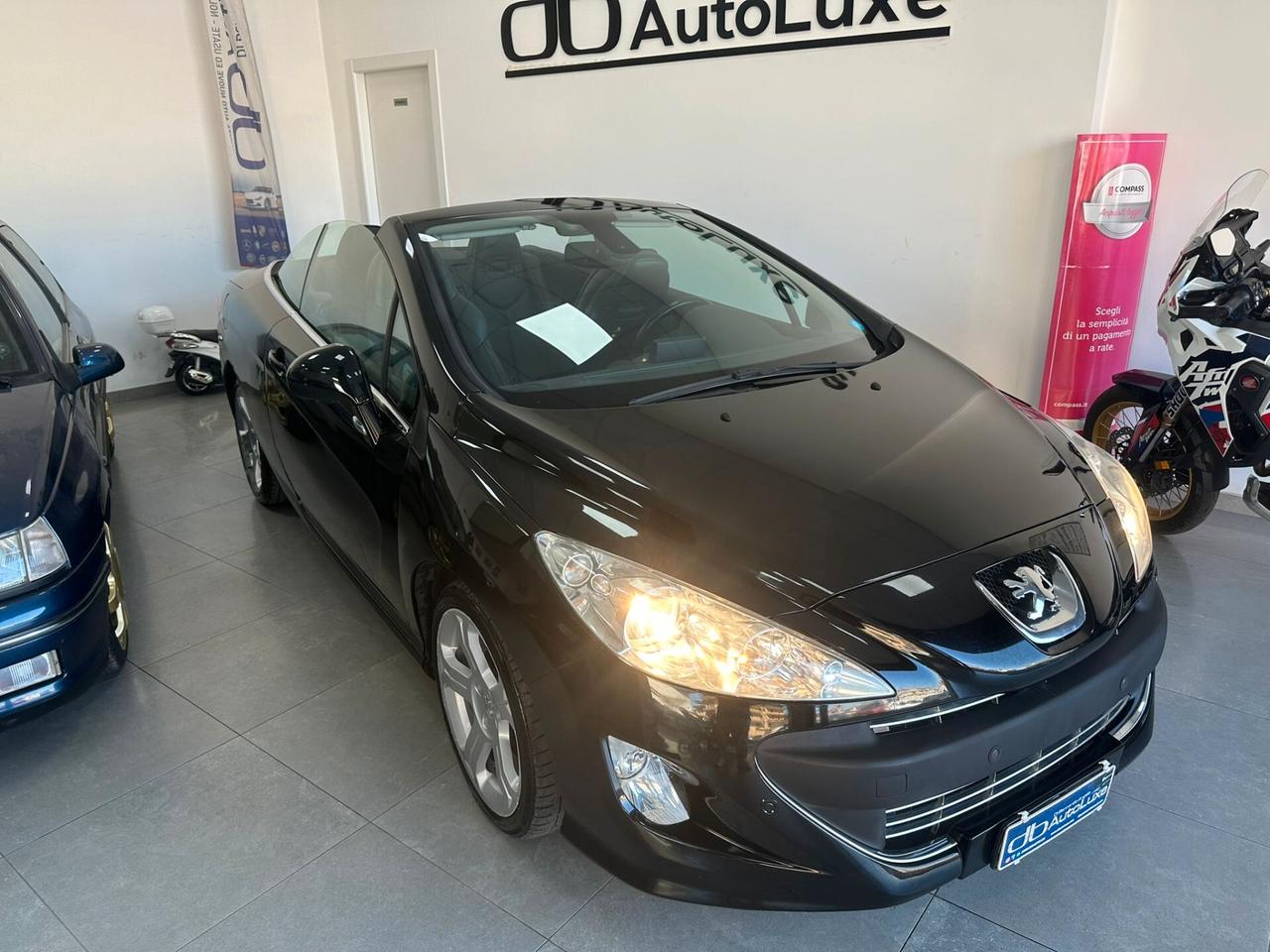 Peugeot 308 2.0 HDi 140CV CC Féline