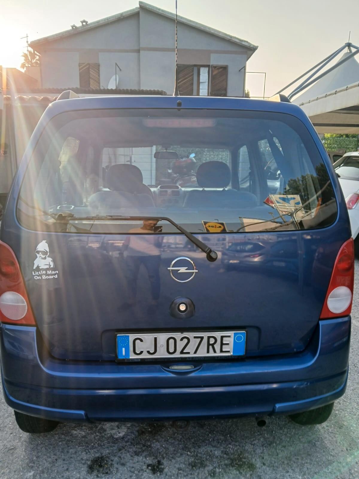 Opel Agila 1.2 16V 'Njoy