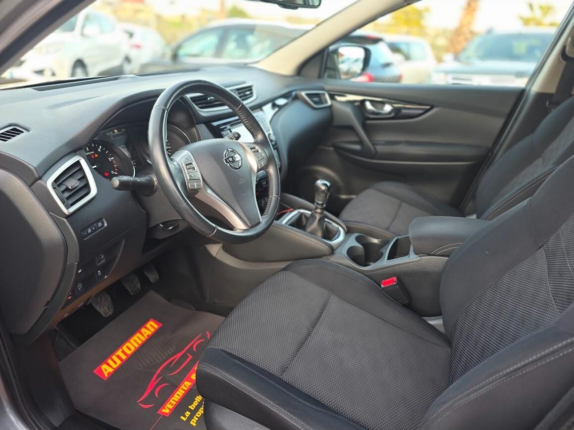 Nissan Qashqai 1.5 dCi N-Connecta