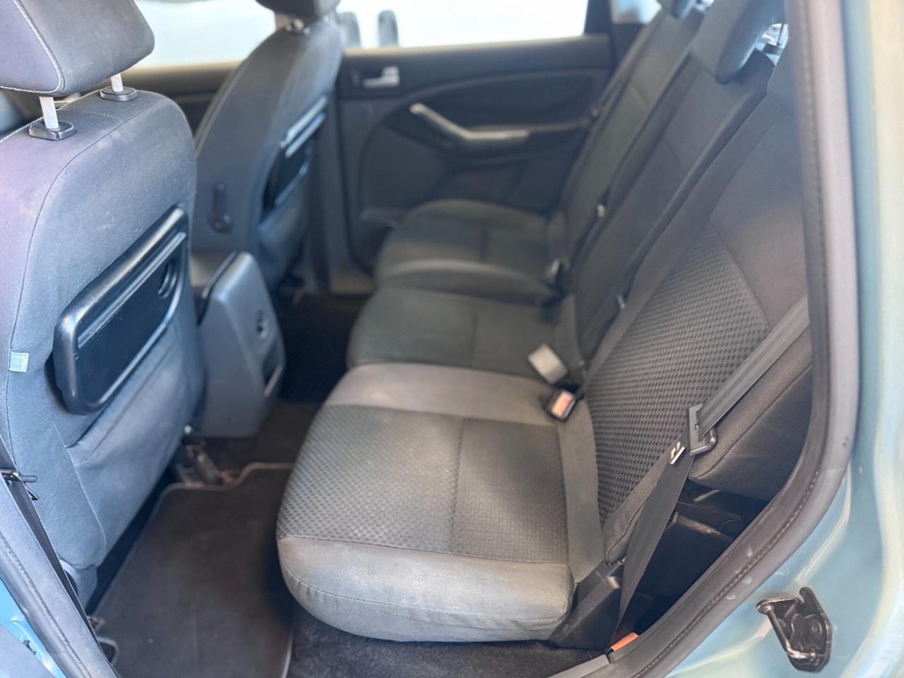 Ford C-Max 1.6 TDCi 90 CV Titanium