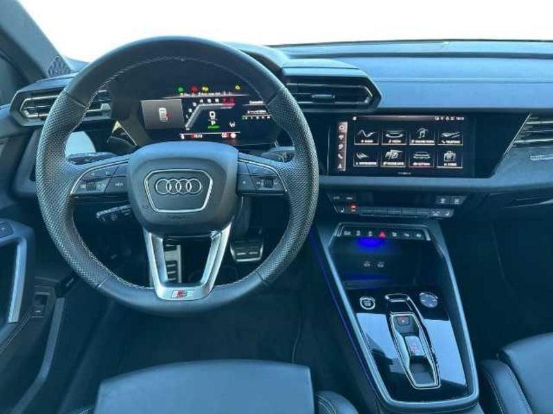 Audi A3 IV 2024 allstreet 1.5 tfsi mhev Identity Contrast 150cv s-tronic