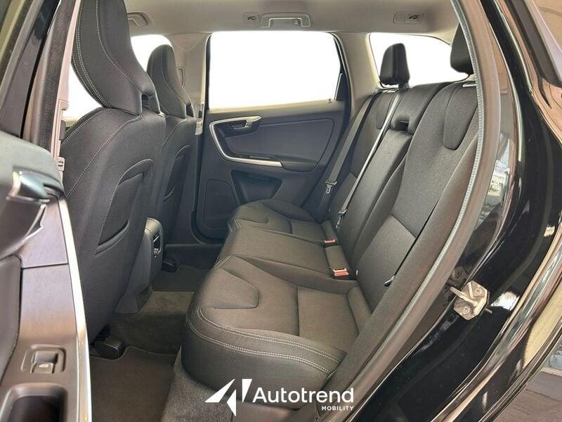 Volvo XC60 D4 190 CV Automatica NAVI Business
