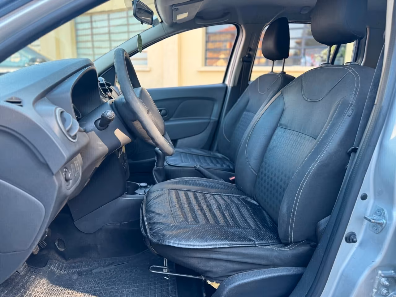 Dacia Logan Anno 2014 1.2 Benz/GPL REVISIONATA