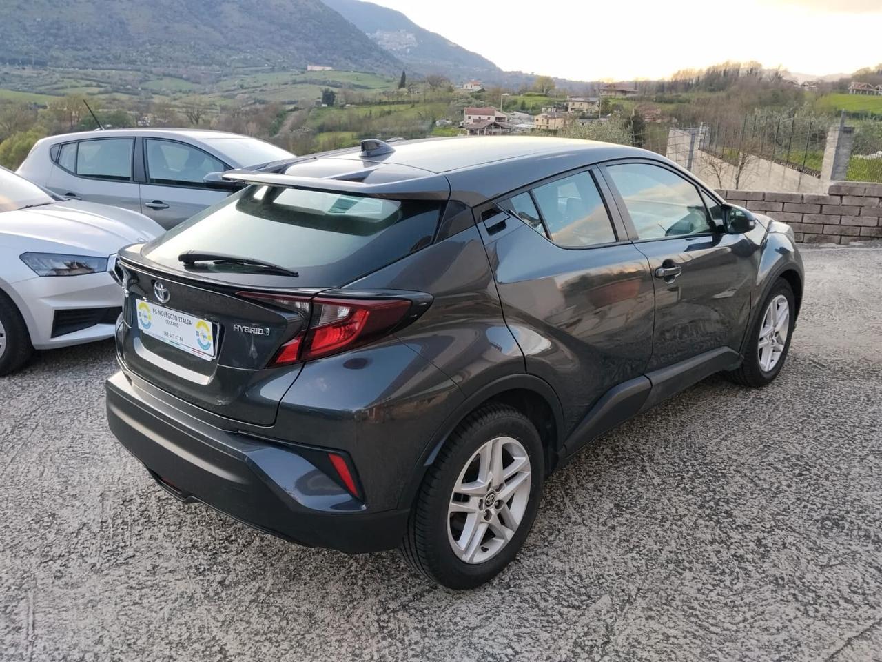 C-HR HYBRID: NO BUSTA PAGA R2B