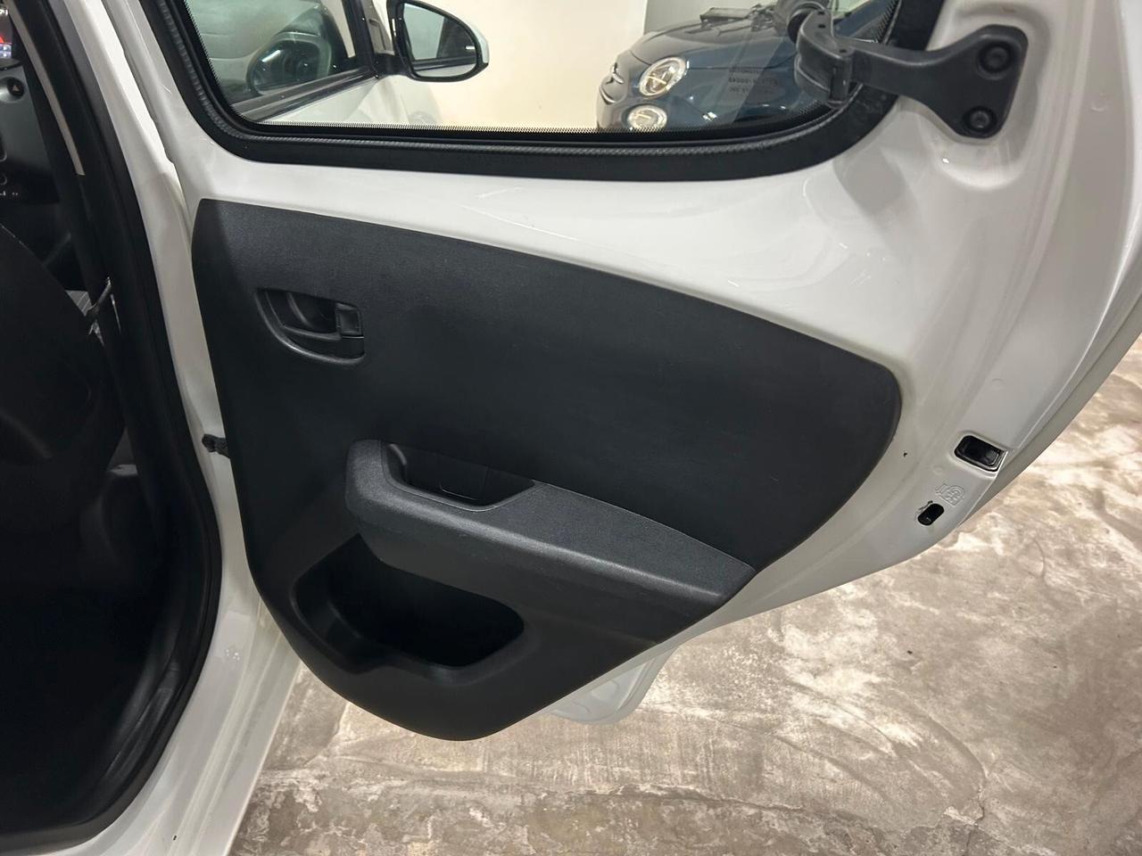 Peugeot 108 VTi 68 5 porte Allure AUTOMATICA