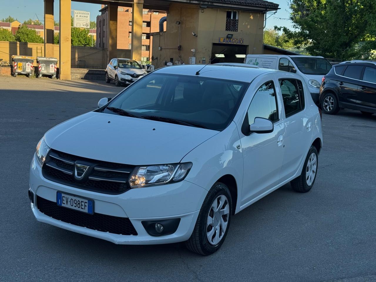 Dacia Sandero 1.2 75CV Lauréate
