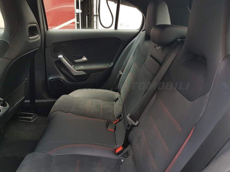 Mercedes-Benz Classe A A 180 d AMG Line Premium auto