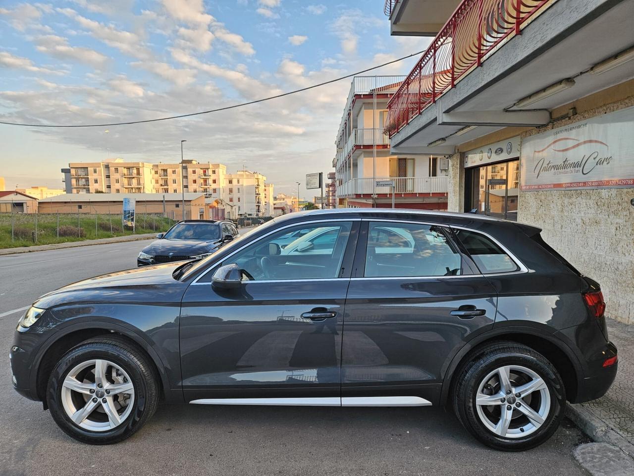 Audi Q5 2.0TDI Quattro 204CV 4x4 IVA ESPOSTA