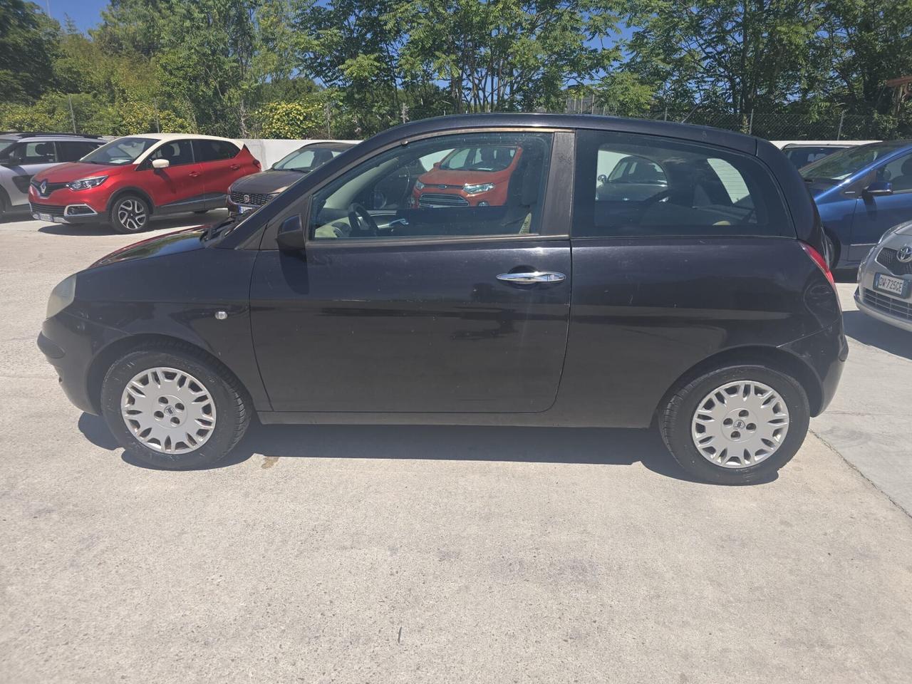 Lancia Ypsilon 1.2 Argento