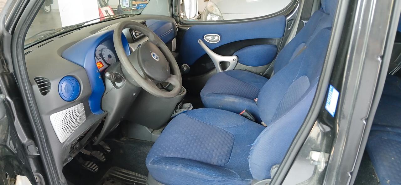 Fiat Doblo 1.3 MJT vettura