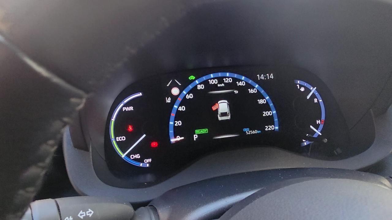 TOYOTA YARIS CROSS HYBRID 1.5 PREMIERE