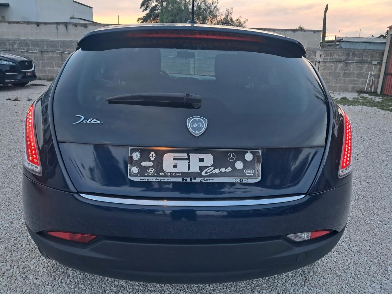 Lancia Delta 1.6 Mtj 120cv---Navi*Led*Clima