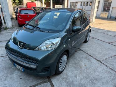Peugeot 107 1.0 68CV 5p. Sweet Years OK PER NEOPATENTATI