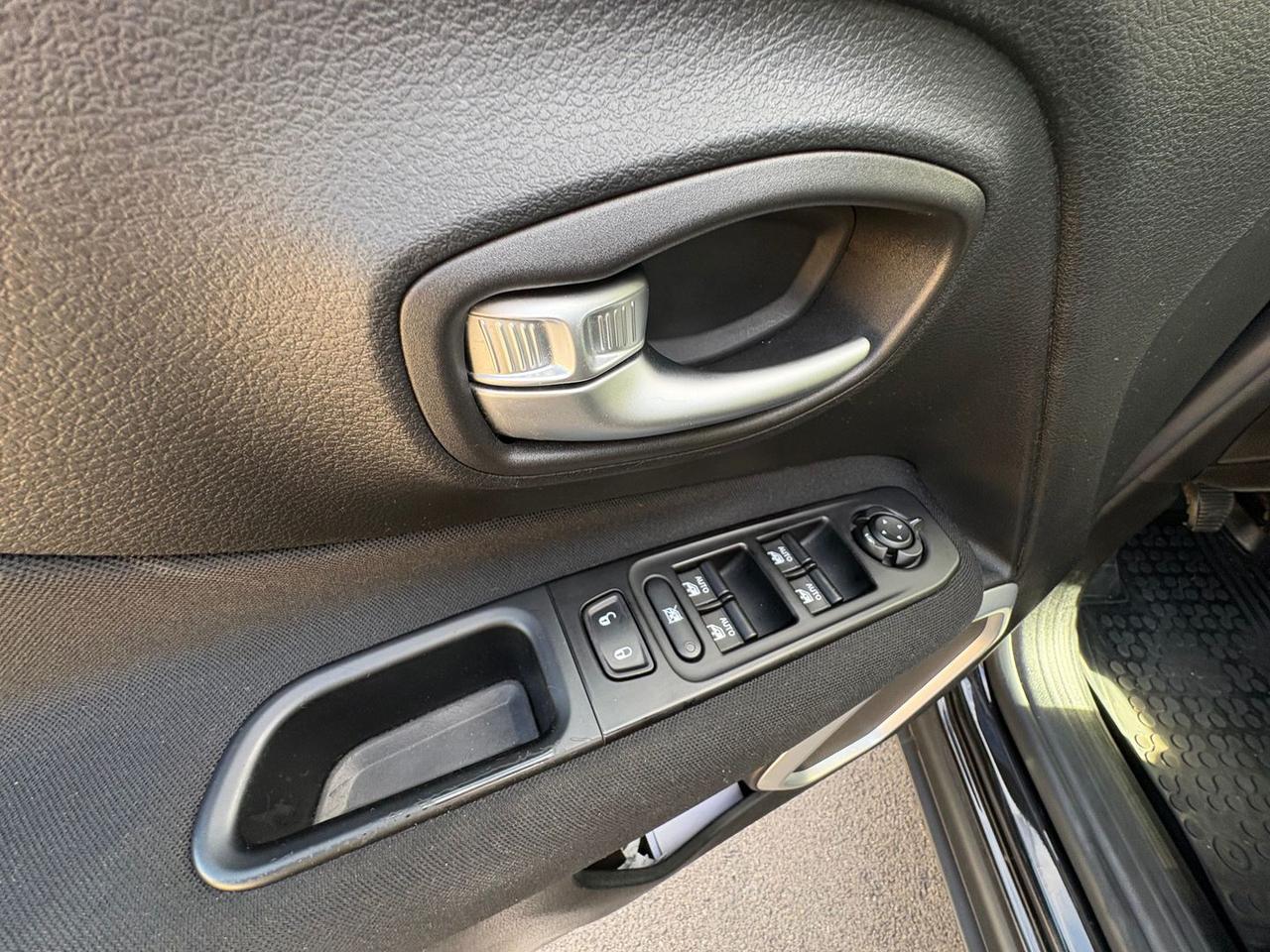 Jeep Renegade 1.6 MultiJet Longitude #7925