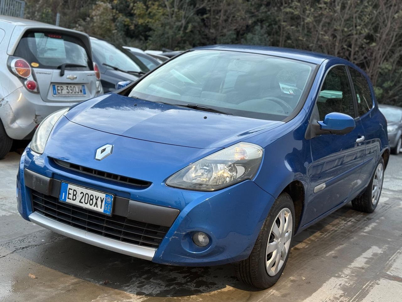 Renault Clio 1.2 16V 3 porte Luxe