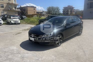 VOLVO V60 D3 Geartronic Kinetic