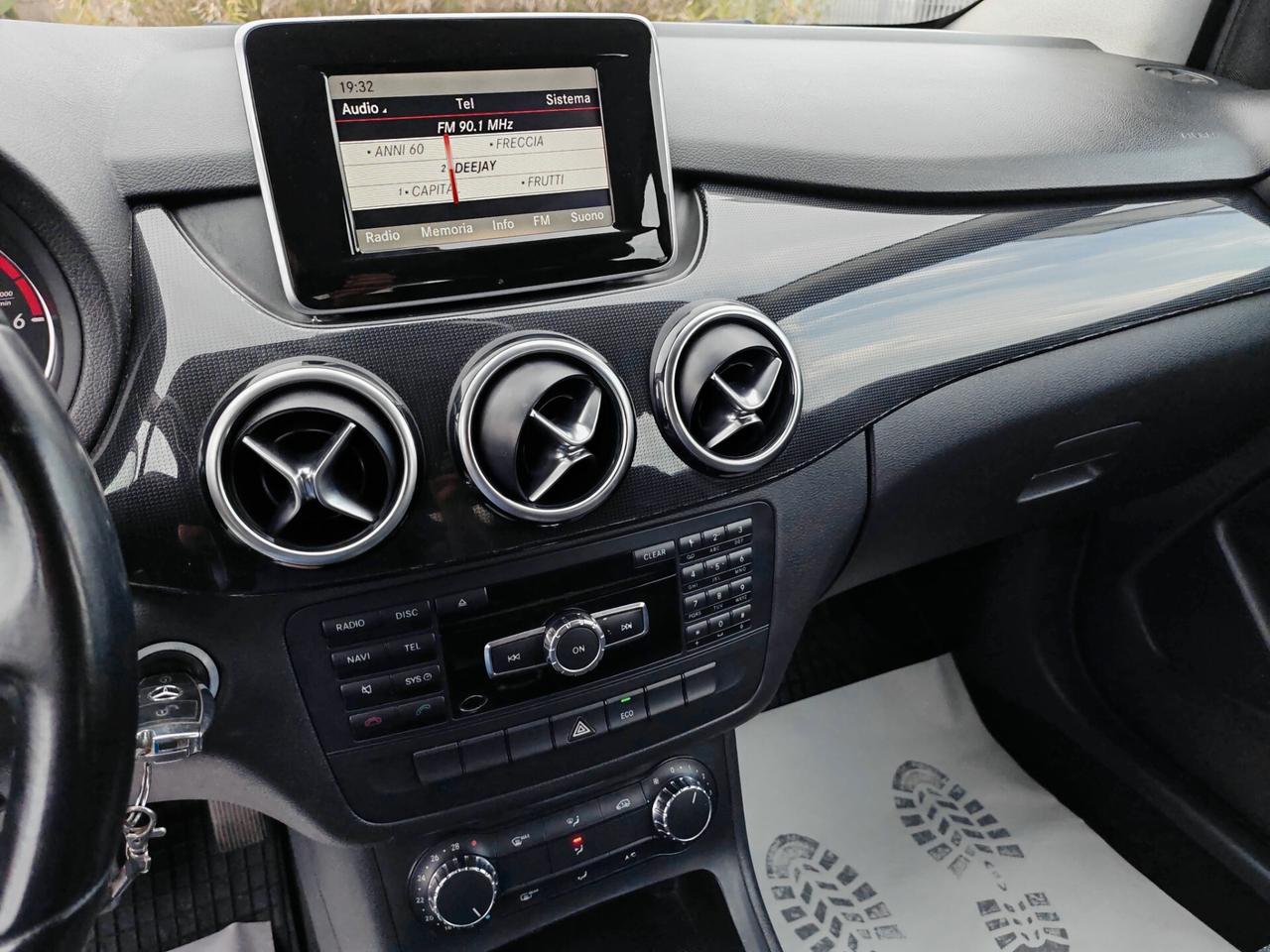 Mercedes-benz B 180CDI Executive 2013