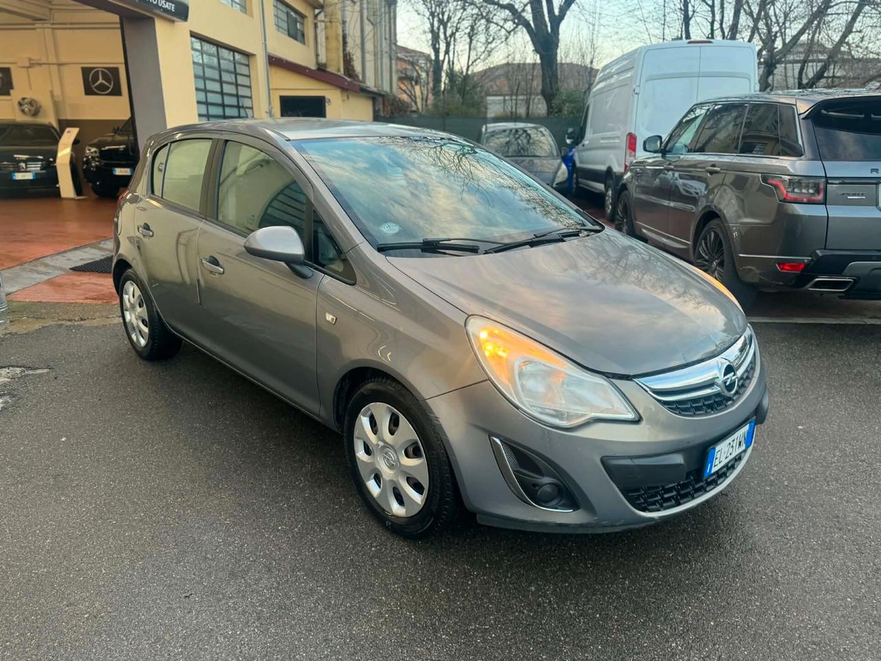 Opel Corsa ANNO 2012 1.2 BENZ/GPL 85CV