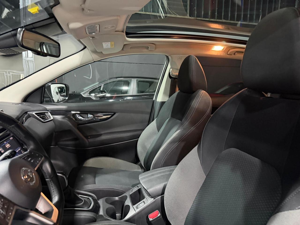 Nissan Qashqai 1.3 dig-t Acenta 160cv dct