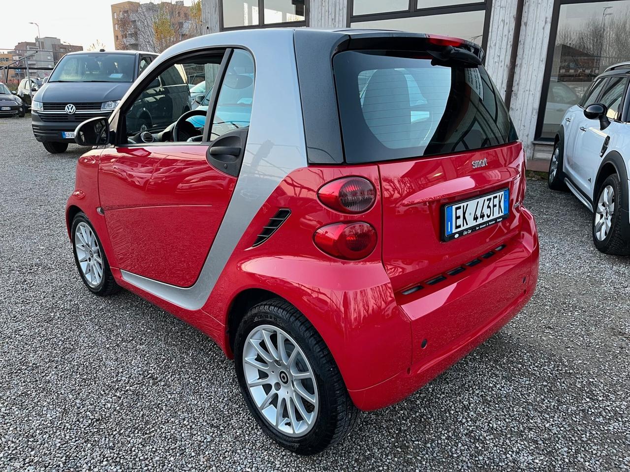 Smart ForTwo 1000 52 kW MHD coupé passion